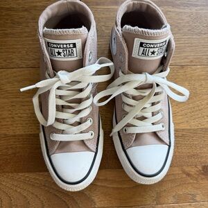 Converse All Star Mid Top Sneakers Women’s Sz 6 Dusty Pink